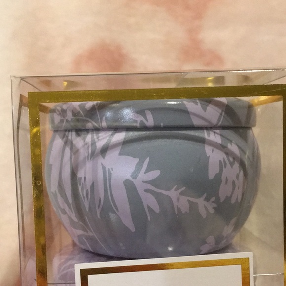 Susan Jacobs New York Scented Candle Floral Tins Trio NWT 3x3oz - Picture 2 of 16